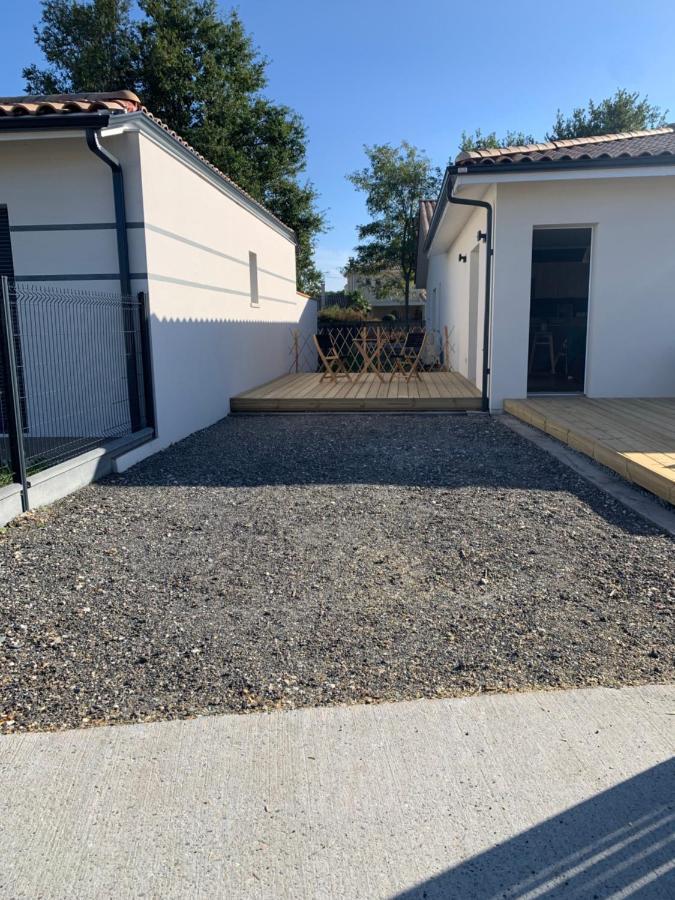 Charmant Logement Neuf Hourtin Exterior foto